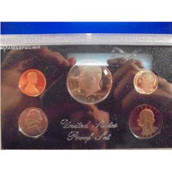 1983 US PROOF SET (WITH BOX)