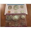 Image 2 : 1977 US MINT SET (UNC) P/D (WITH ENVELOPE)