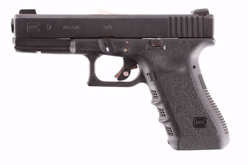 Glock Model 17 Austria 9x19 Pistol Tritium Sights