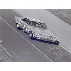Richard Petty Signed 11x14 Photo