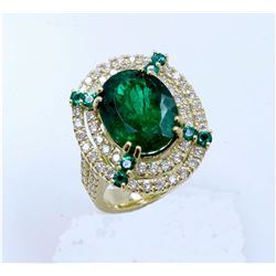 EMERALD SMALL 0.33CT / EMERALD 6.58CT, 18K Y/G RING 13.75GRAM / DIAMOND 1.33CT