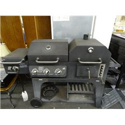 Gas/Charcoal Grill Combo