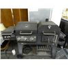 Image 1 : Gas/Charcoal Grill Combo