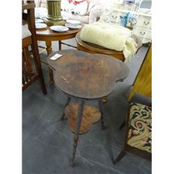 Mahogany Table w/Spun Legs  Ball In Claw Feet