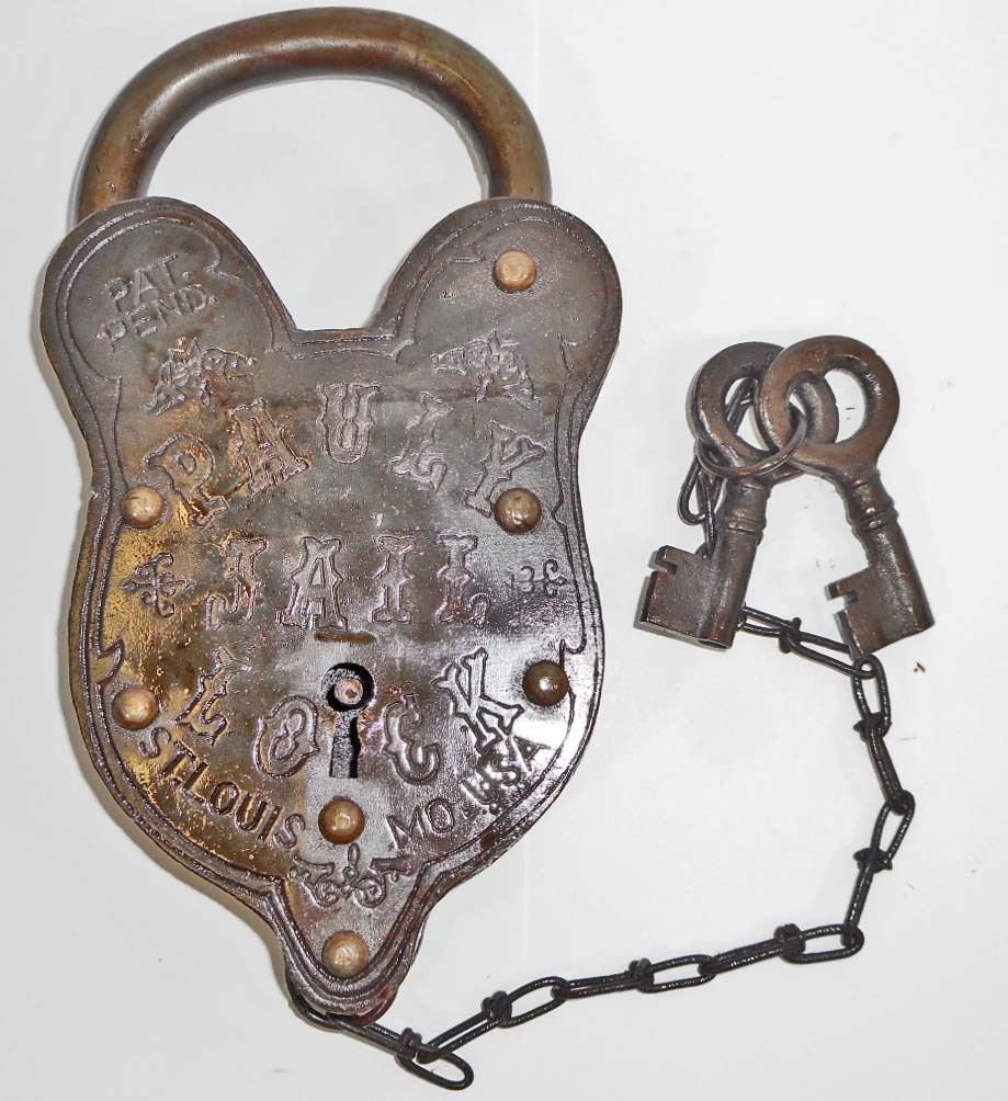 LARGE PAULY JAIL HOUSE PADLOCK W/ KEYS