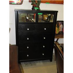 NEW - 6 Drawer dresser