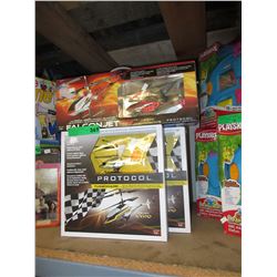 4 R/C helicopters - store returns