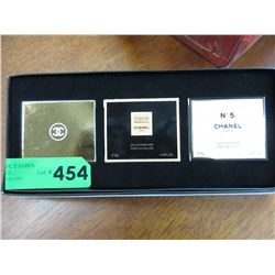Chanel solid perfume gift set