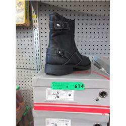 2 Pairs of new boots - Mens size 9