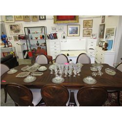 84 Pieces of "Romance" glassware