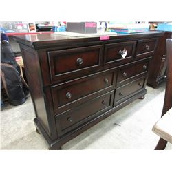 New - 7 Drawer dresser