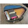 Image 1 : Vintage Appalachian autoharp with case