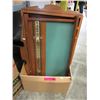 Image 1 : Used scoreboard, pool balls & display rack