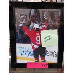 Autographed Wayne Gretzky photograph