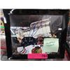 Image 1 : Autographed Jonathan Toews photograph