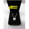 Image 2 : Butterfly necklace set with 19 Diamonds