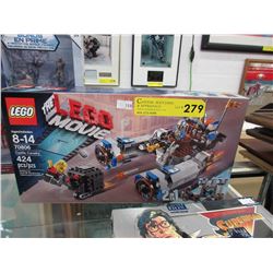 Lego "Castle Cavalry" 424 piece set
