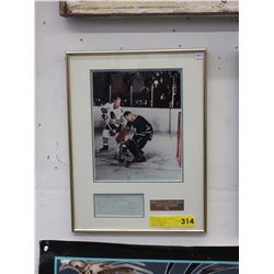 1966 Autographed Bobby Hull memorabilia