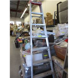 Used 8' aluminum step ladder
