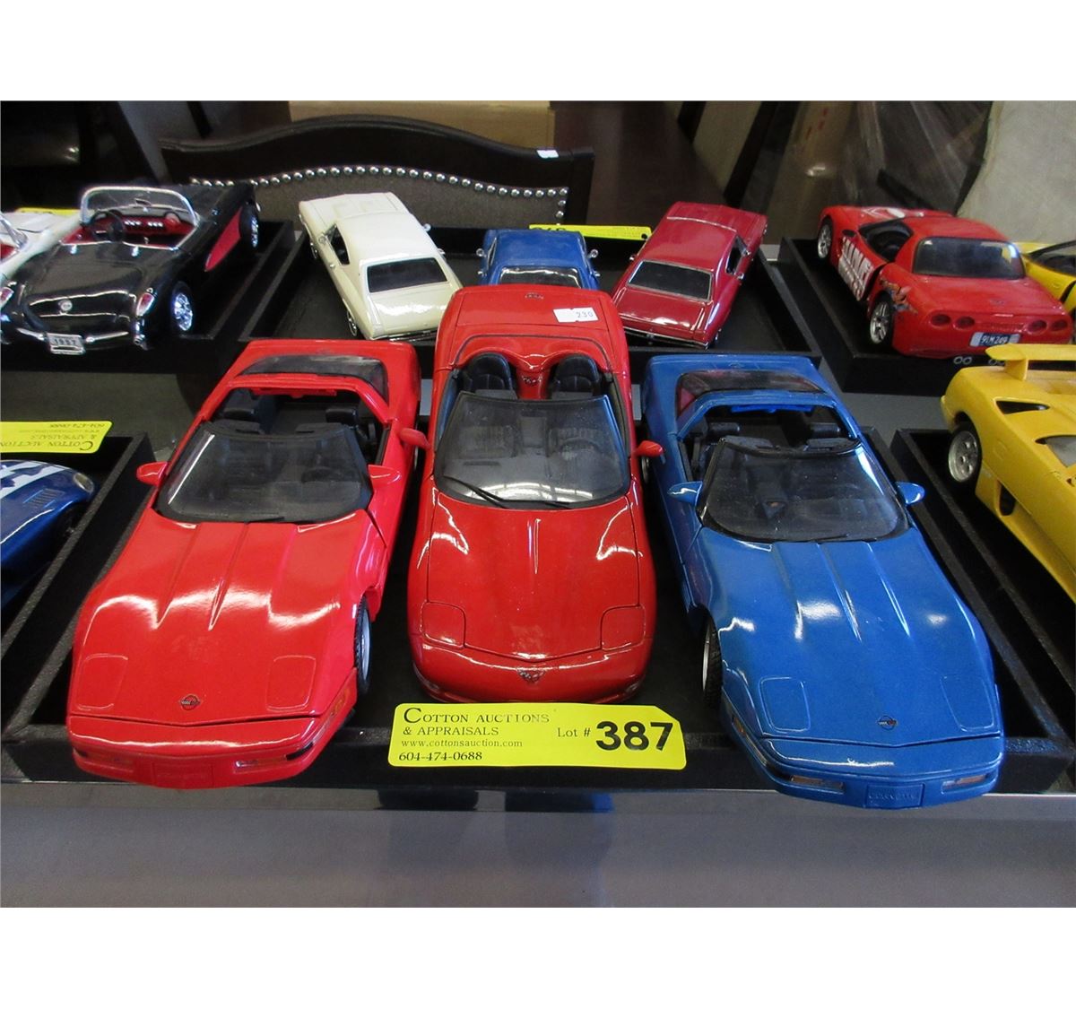 3 Scale model Corvette cars