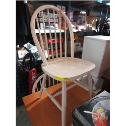 4 Used wood kitchen chairs