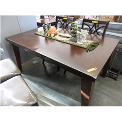 New - Dining table with pop up leaf