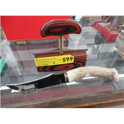 2 Used knives