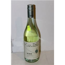 5 BOTTLES OF FAT BIRD SAUVIGNON BLANC WHITE