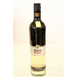 5 BOTTLES OF BLACK TOWER RIVANER WHITE WINE