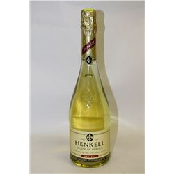 5 BOTTLES OF HENKELL BLANC DE BLANCS