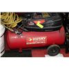 Image 1 : HUSKYT 8 GALLON AIR COMPRESSOR WITH HOSE & NOZZLE
