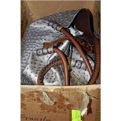 "MAC" 2 PIECE PURSE SET