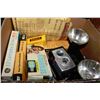 Image 1 : BOX W/ VINTAGE BROWNIE STARFLEX CAMERA,