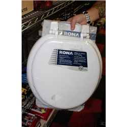 RONA TOILET SEAT