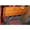 Image 1 : PORTABLE WORK BENCH