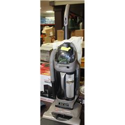 WIND TUNNEL TWIN CHAMBER BAGLESS VACUUM SYSTEM