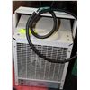 Image 1 : COMMERCIAL  HEATER