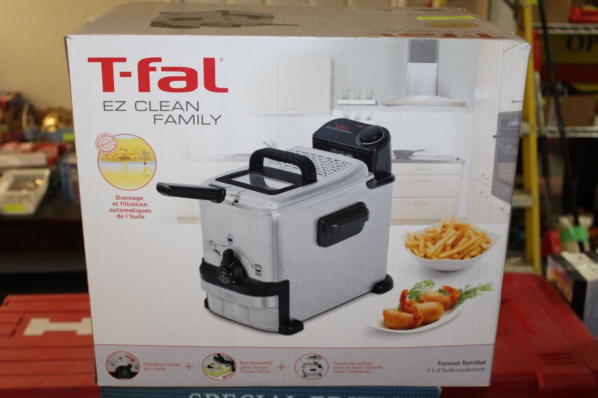 TFAL EZ CLEAN FAMILY DEEP FRYER