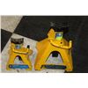 Image 1 : 2 JACK STANDS