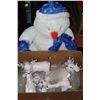 Image 1 : SET OF 3 PINK WITH SILVER REINDEERS & 24" PLUSH
