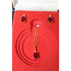 ESTATE EARRINGS & PENDANT NECKLACE SET