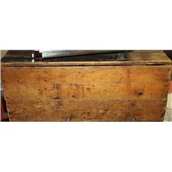 VINTAGE MILITARY BASE STORAGE CRATE