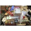 Image 1 : PALLET OF ASSORTED RENOVATION SUPPLIES