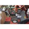Image 1 : CRAFTSMAN HEAVY DUTY SNOW BLOWER -
