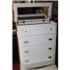 Image 1 : WHITE 5-DRAWER CHEST OF DRAWERS WITH MIRROR