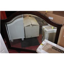 WOOD-FRAMED DRESSER MIRROR