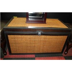 WICKER STORAGE TRUNK