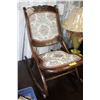 Image 1 : VINTAGE FOLDING ROCKING CHAIR