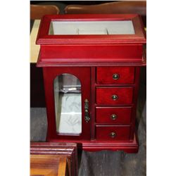 ESTATE JEWELLERY BOX