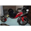 Image 1 : SCHWINN CHILDREN'S TRICYCLE